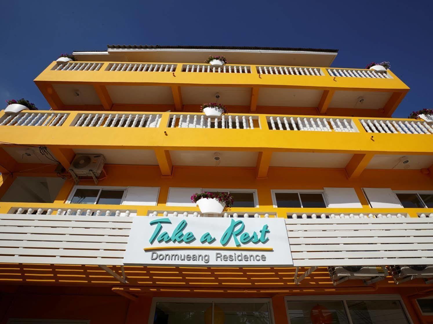 Take A Rest Donmuang Residence Bangkok Exteriör bild